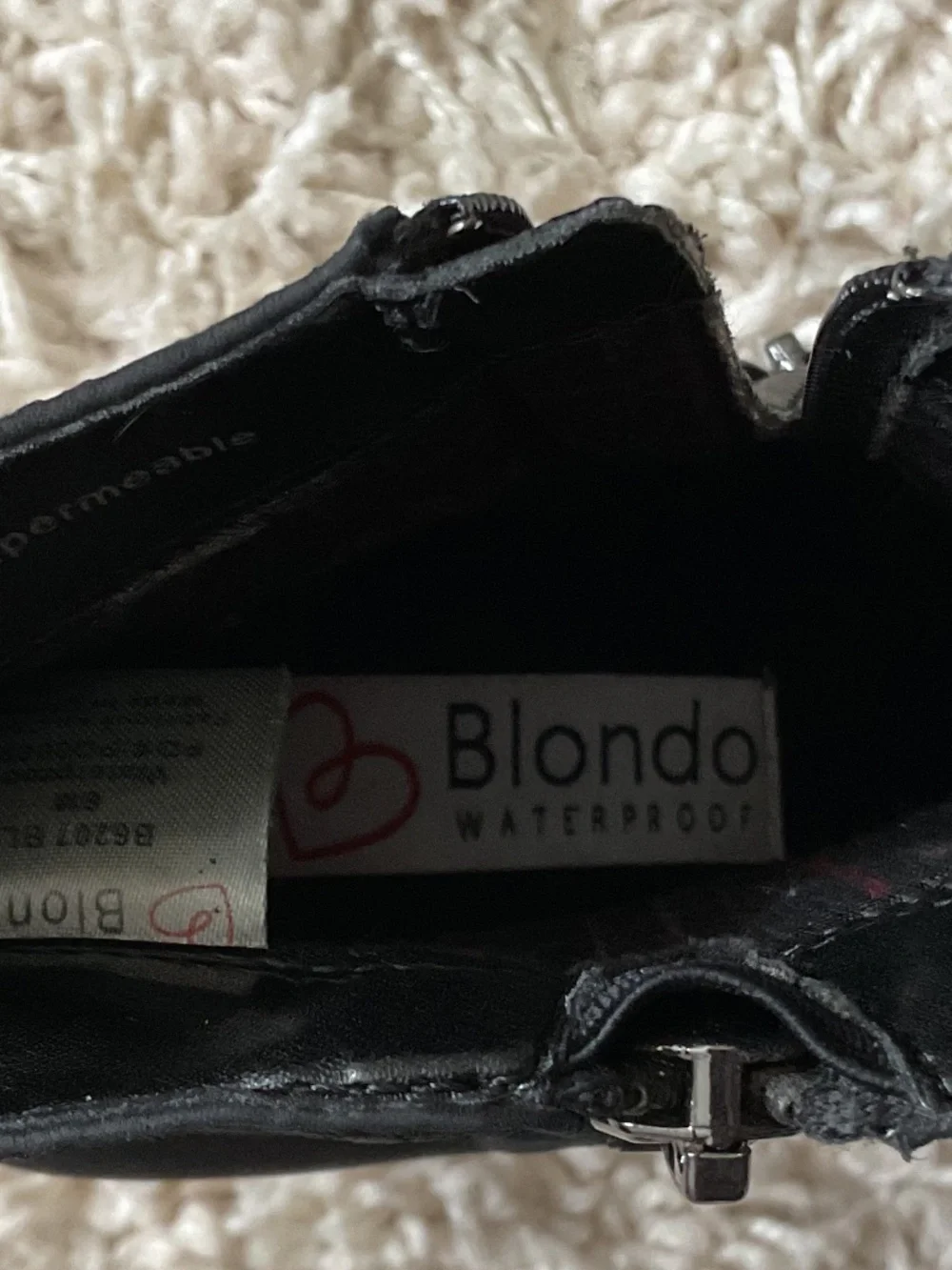 🐣Blondo Nina Whipstitch Waterproof Black Suede Bootie - size 8 - Picture 7 of 8